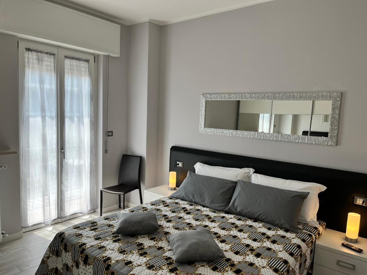Residenza Al Sogno - On Lake Garda Cavaion Veronese Exteriör bild